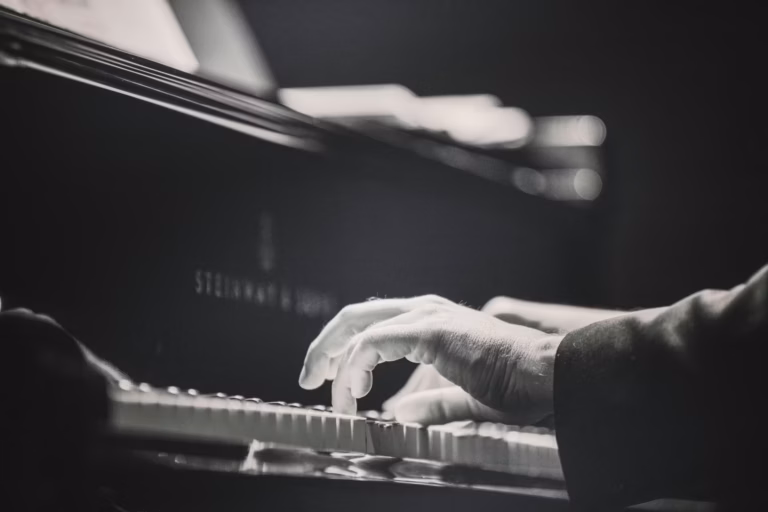 What Affects Piano Price in Dubai?