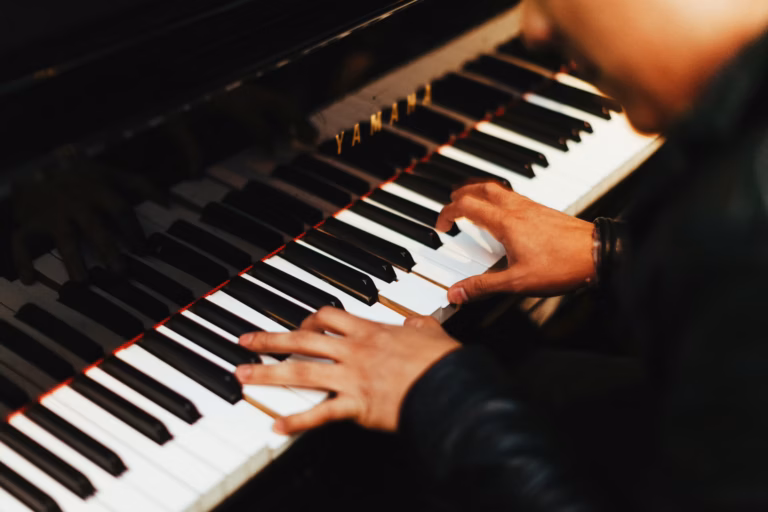 How Long Does a Good Piano Last? What Buyers Should Know